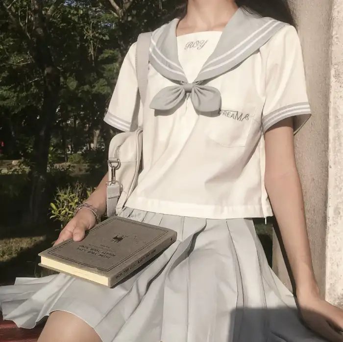 女孩的战地滑板课 在线观看